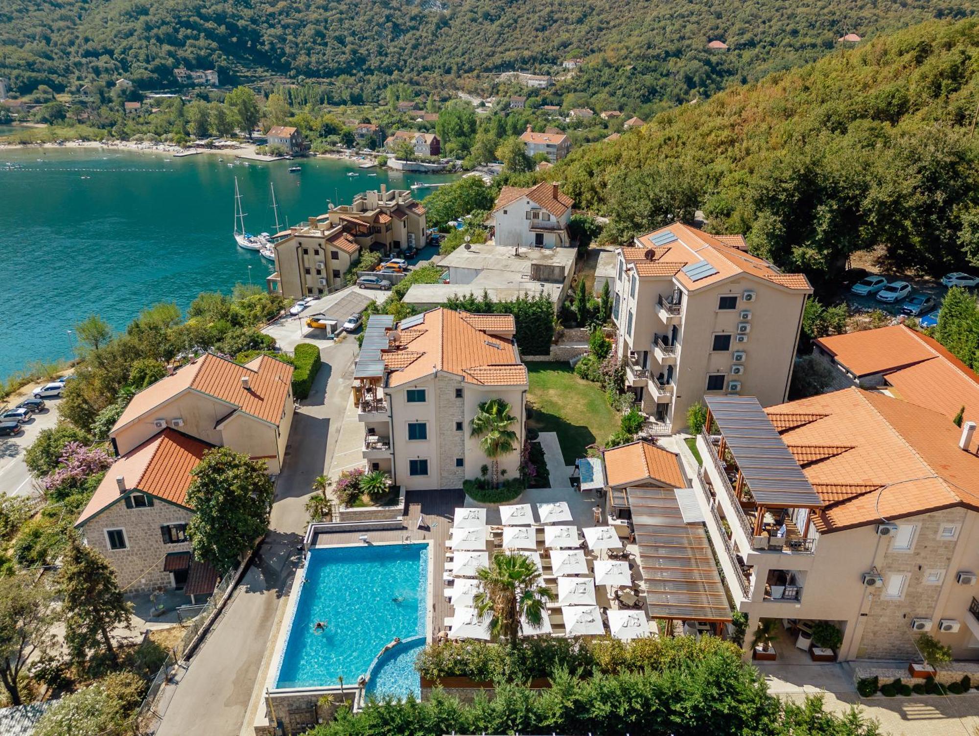 Bellezza Resort & Spa Kotor Exteriér fotografie